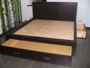 Кровать из массива дерева на заказ